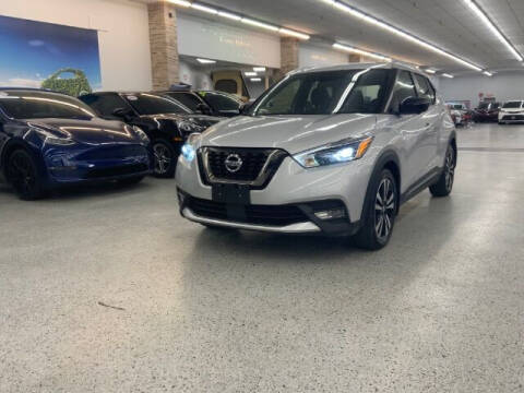 2020 Nissan Kicks SR