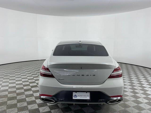 2025 Genesis G70