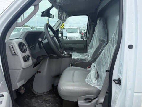 2027 Ford E-Series