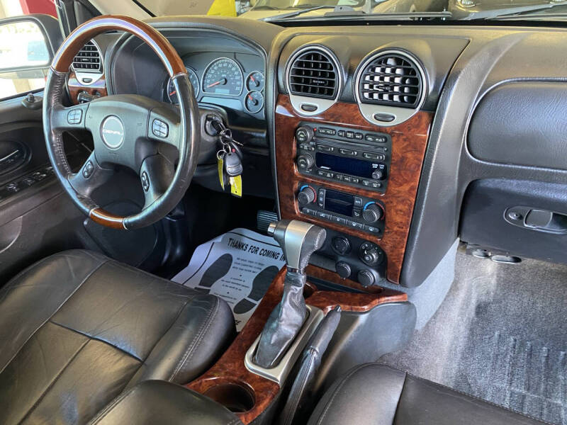 2005 GMC Envoy Denali