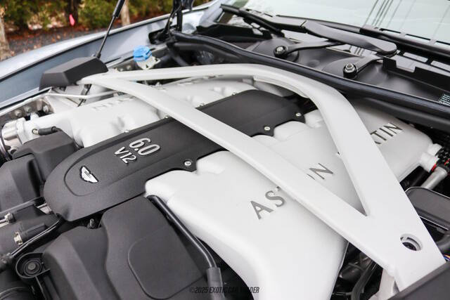 2014 Aston Martin Vanquish