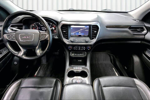 2022 GMC Acadia AT4