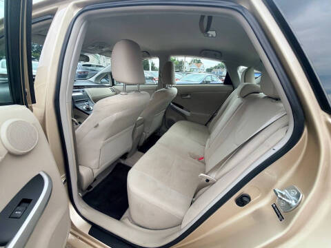 2011 Toyota Prius Two