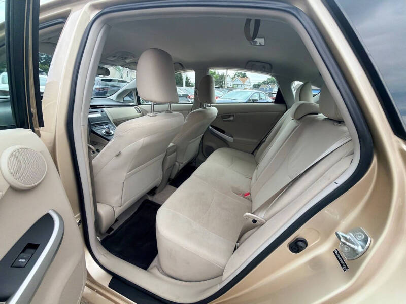 2011 Toyota Prius Two