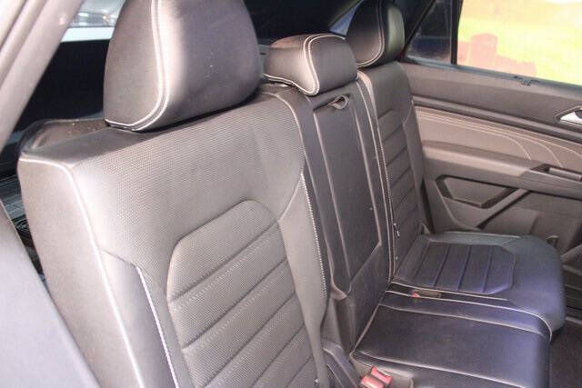 2022 Volkswagen Atlas Cross Sport V6 SEL Premium R-Line 4Motion