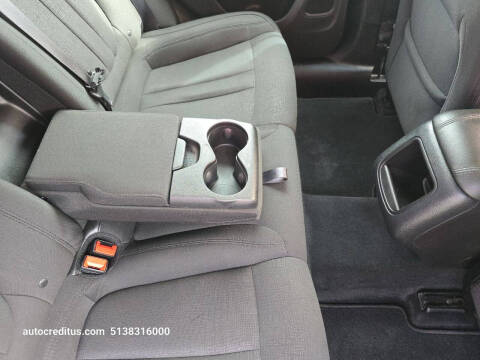 2017 Chrysler 200 LX