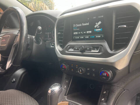 2019 GMC Acadia SLE-2