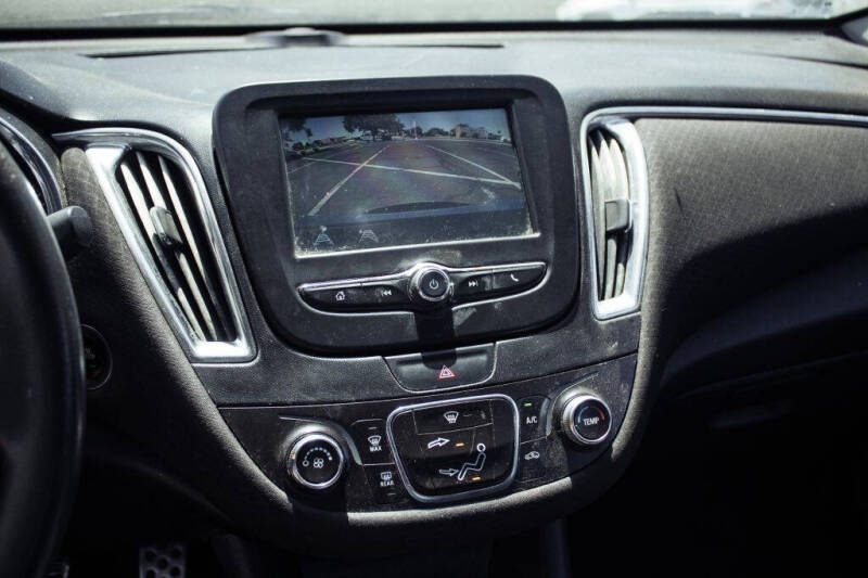 2017 Chevrolet Malibu LT