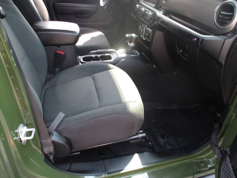 2021 Jeep Gladiator Willys