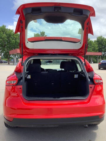 2017 Ford Focus SE