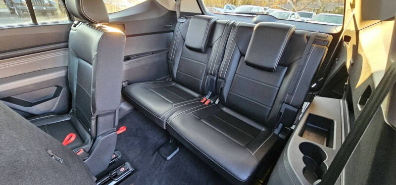 2023 Volkswagen Atlas V6 SE