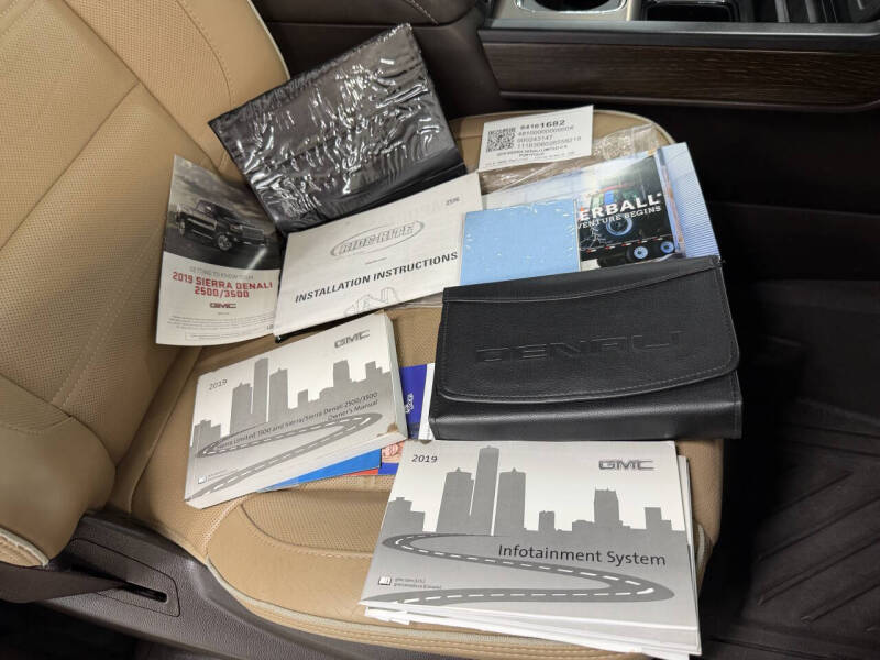 2019 GMC Sierra 3500HD Denali