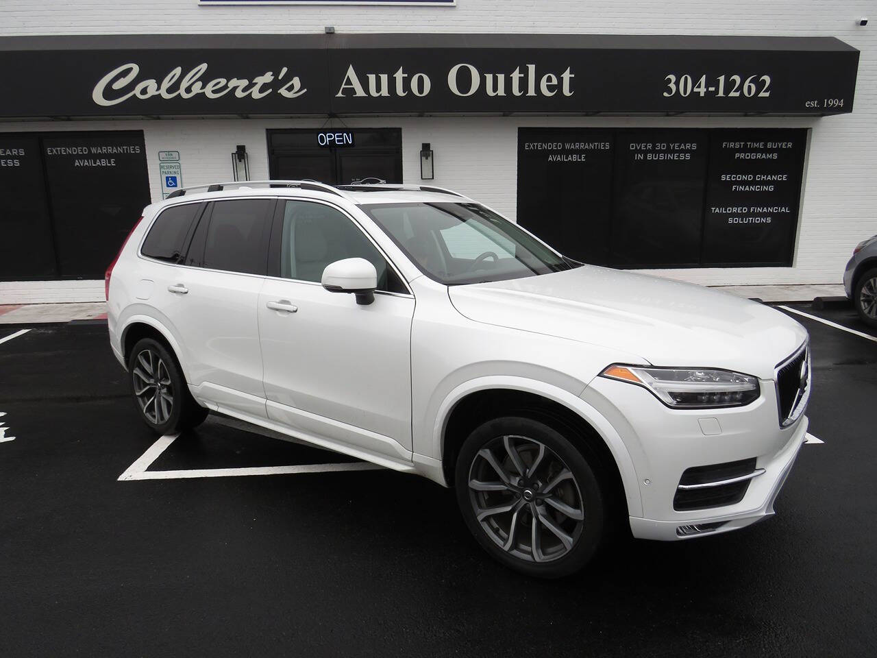 2018 Volvo XC90 for sale at Colbert's Auto Outlet in Hickory, NC