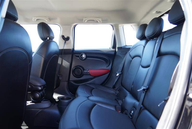 2018 MINI Hardtop 4 Door Cooper