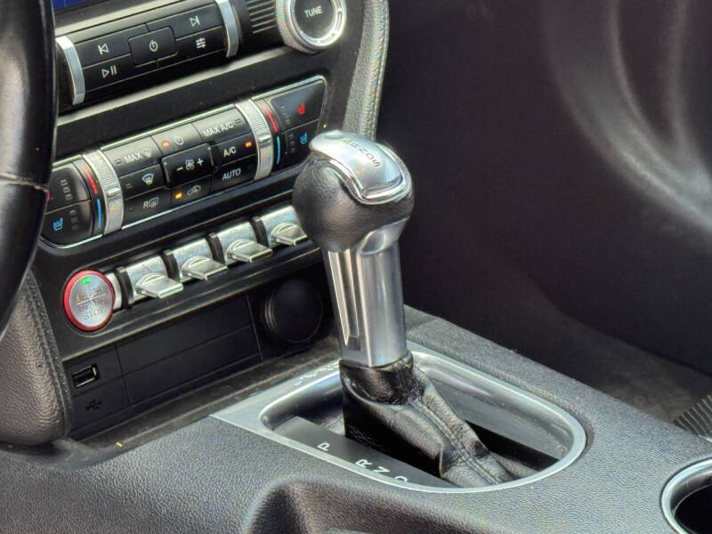 2021 Ford Mustang EcoBoost Premium