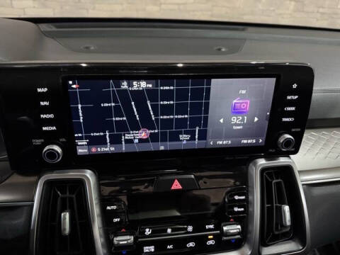 2022 Kia Sorento Hybrid EX