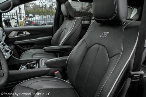 2024 Chrysler Pacifica Limited