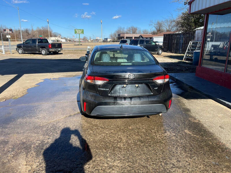 2021 Toyota Corolla LE