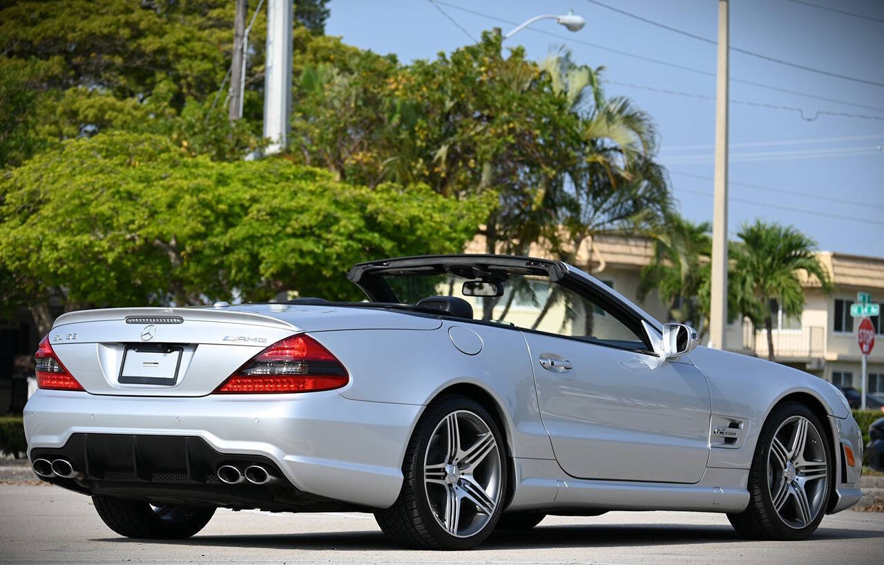 2011 Mercedes-Benz SL-Class 13