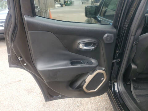 2016 Jeep Renegade Latitude 75th Anniversary