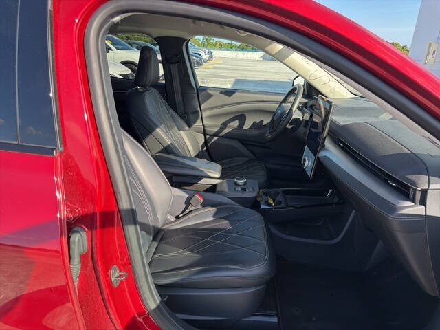 2022 Ford Mustang Mach-E California Route 1