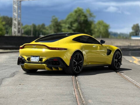 2020 Aston Martin Vantage
