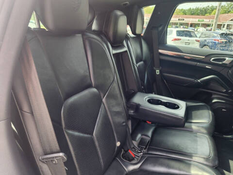 2014 Porsche Cayenne Platinum