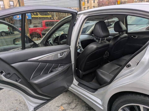 2017 Infiniti Q50 2.0T Premium