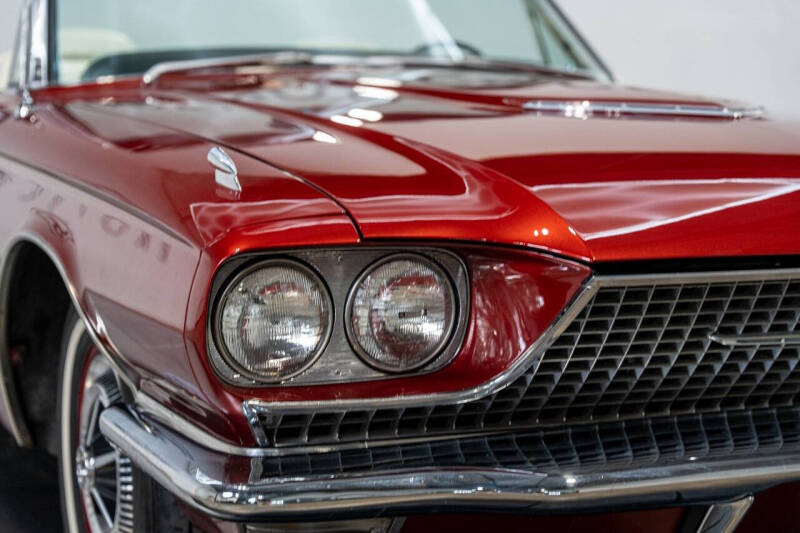 1966 Ford Thunderbird