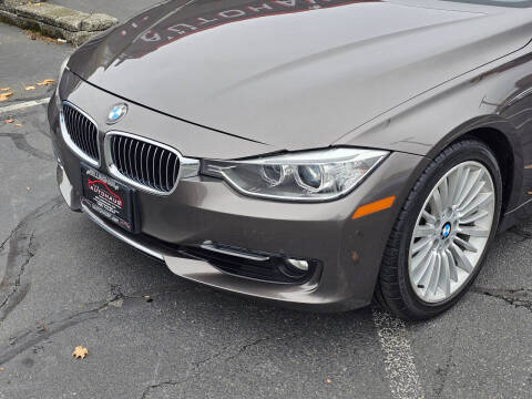 2012 BMW 3 Series 328i
