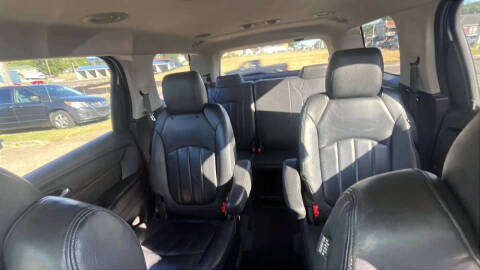 2016 GMC Acadia SLE-2