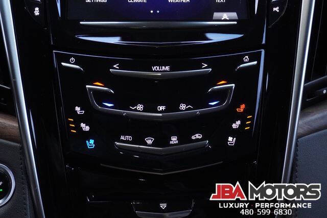 2019 Cadillac Escalade Luxury