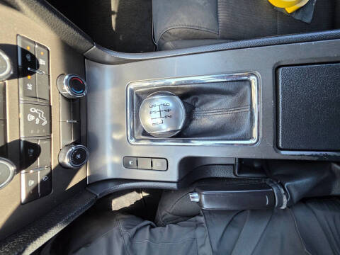 2011 Ford Mustang V6
