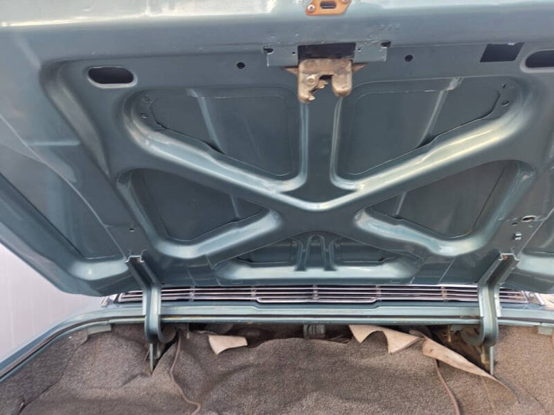 1964 Ford Thunderbird