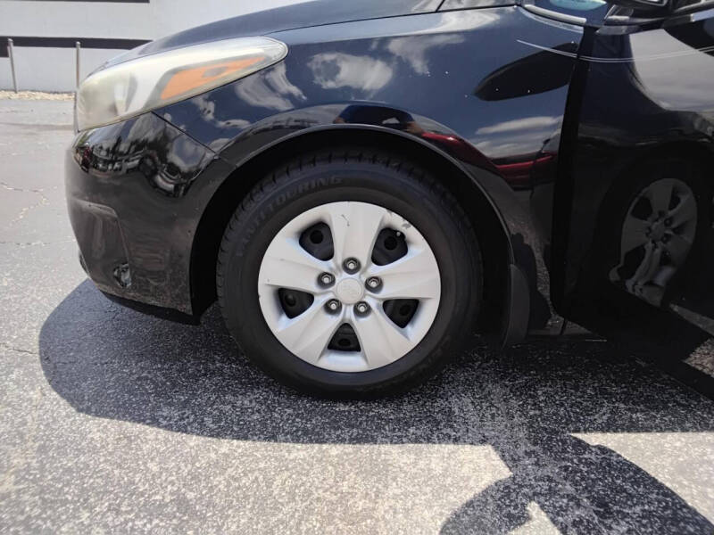 2018 Kia Forte5 LX
