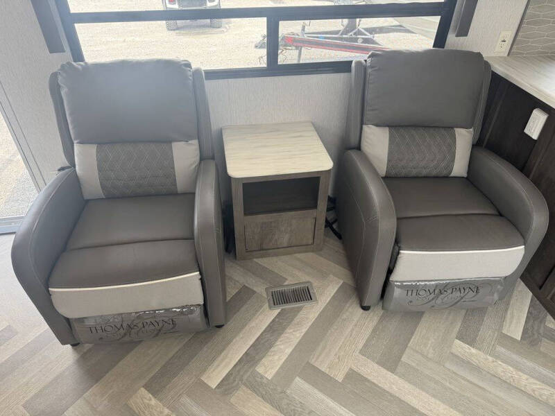 2022 Forest River Salem Midwest 27RK