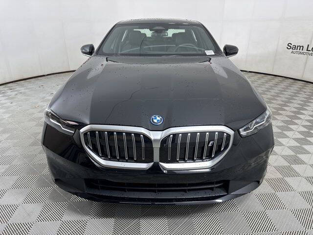 2024 BMW i5 eDrive40