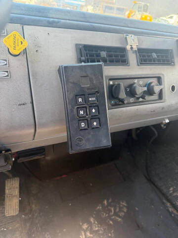 1999 Freightliner FL60