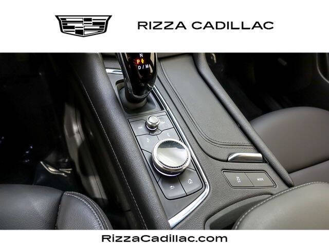 2022 Cadillac XT5 Luxury