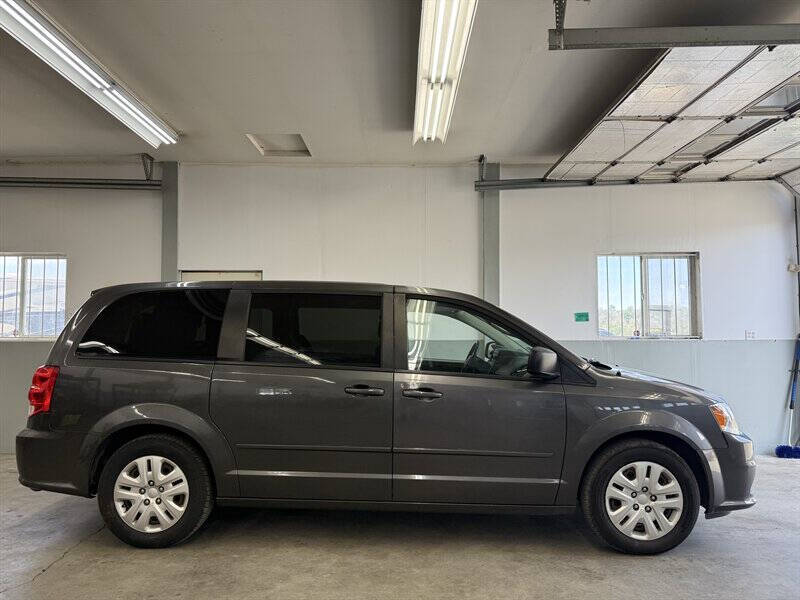 2016 Dodge Grand Caravan American Value Package
