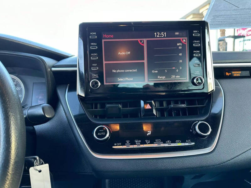 2020 Toyota Corolla LE