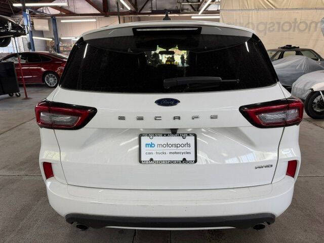 2023 Ford Escape ST-Line