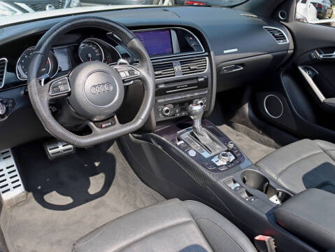 2015 Audi RS 5 4.2 quattro