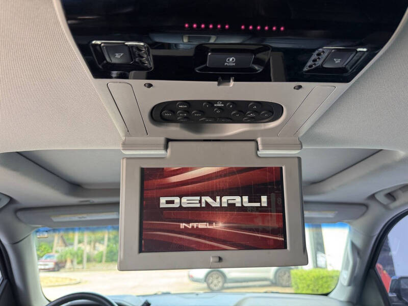2016 GMC Yukon Denali