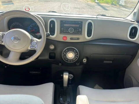 2012 Nissan cube