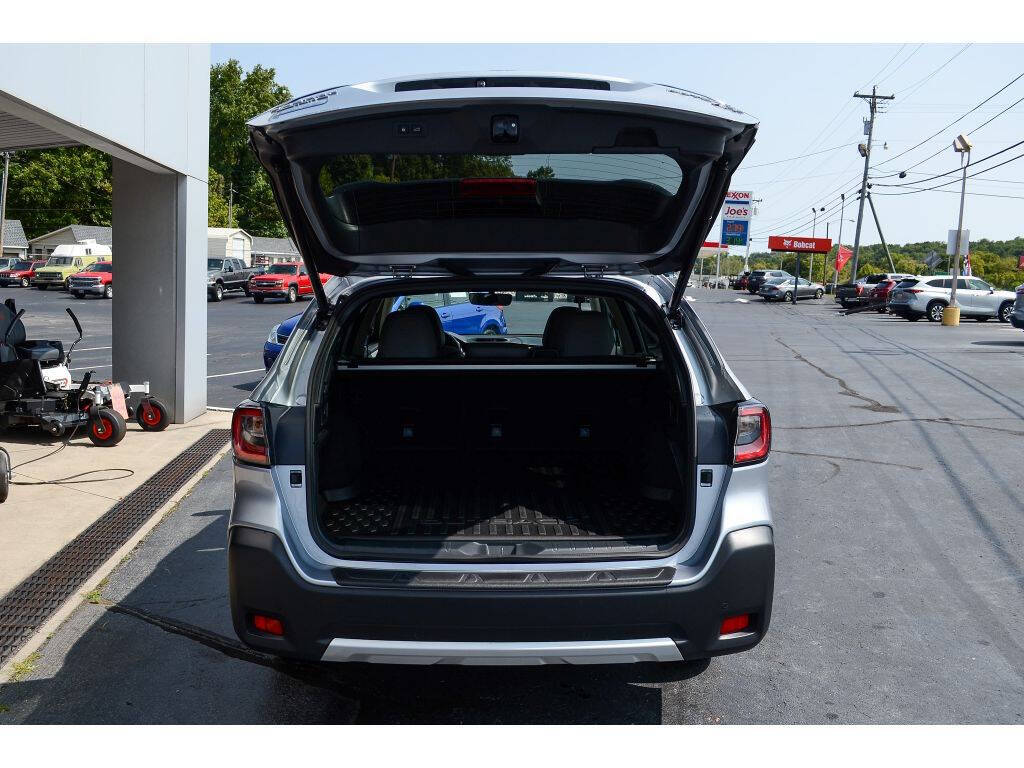 2024 Subaru Outback for sale at EARL DUFF PRE-OWNED CENTER in Harriman, TN