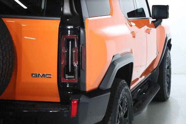 2024 GMC HUMMER EV 2X