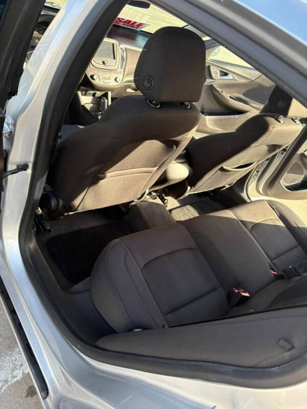 2018 Chevrolet Malibu LS