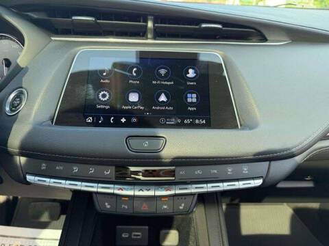 2023 Cadillac XT4 Luxury