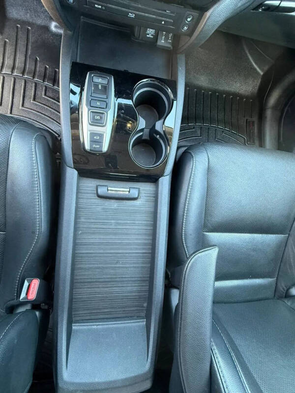 2017 Honda Pilot Elite